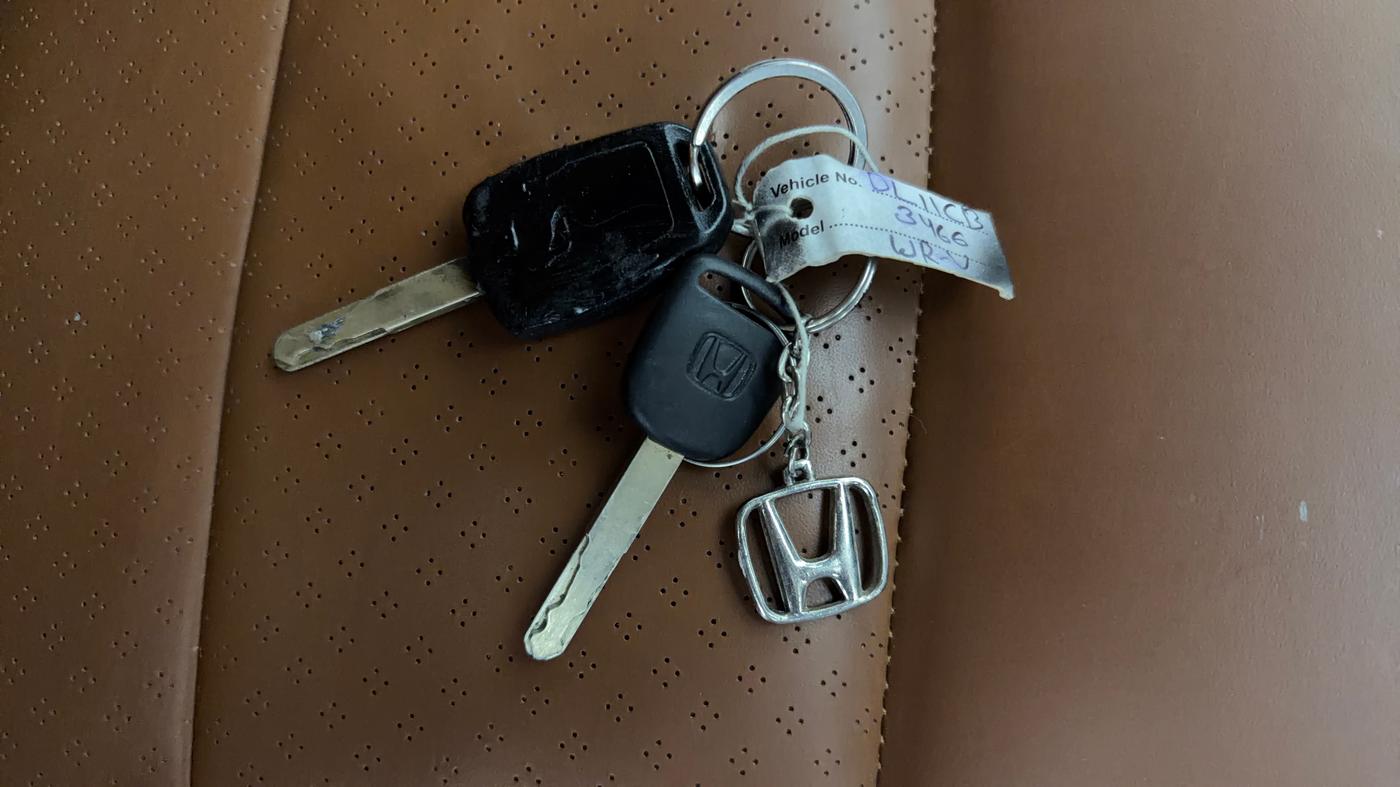 2018 Honda WR-V 1.2L I-VTEC VX MT, Petrol, Manual, 60,444 km, Key Close Up