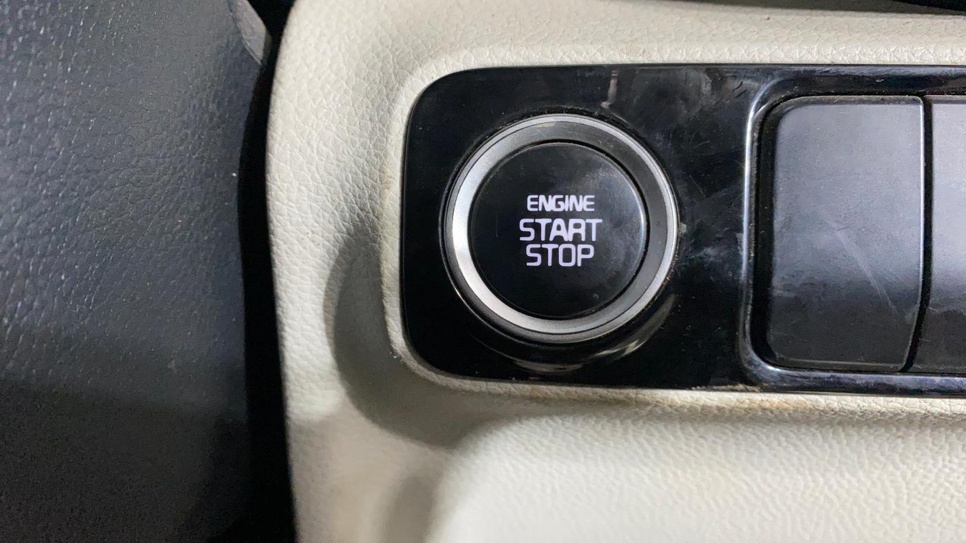2020 KIA SONET HTX 1.5, Diesel, Manual, 67,995 km, Keyless Start/ Stop Button