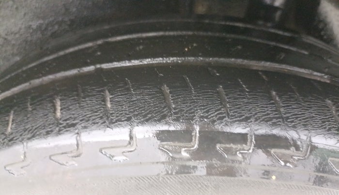 2017 Maruti IGNIS SIGMA 1.2, Petrol, Manual, 86,456 km, Left Rear Tyre Tread