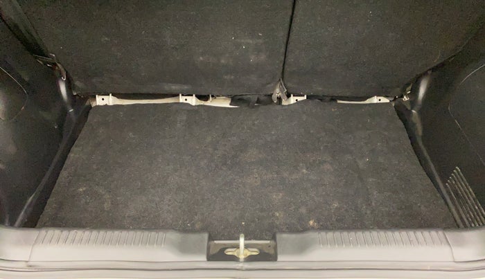 2021 Maruti Swift ZXI D, Petrol, Manual, 20,671 km, Boot Inside