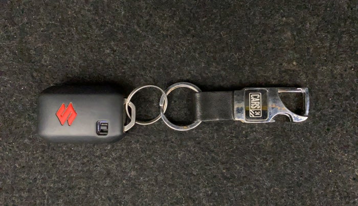 2021 Maruti Swift ZXI D, Petrol, Manual, 20,671 km, Key Close Up