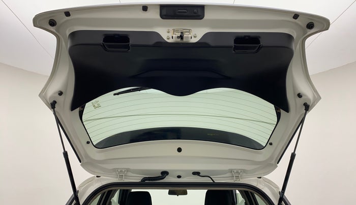 2021 Maruti Swift ZXI D, Petrol, Manual, 20,671 km, Boot Door Open