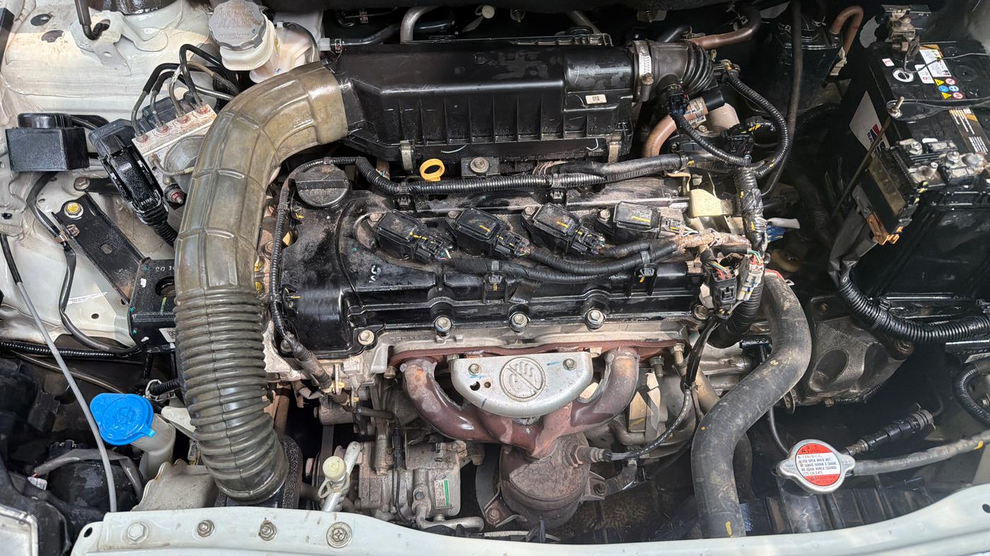 2022 Maruti Ciaz SIGMA 1.5 SHVS MT  PETROL, Petrol, Manual, 66,194 km, Engine View - Right