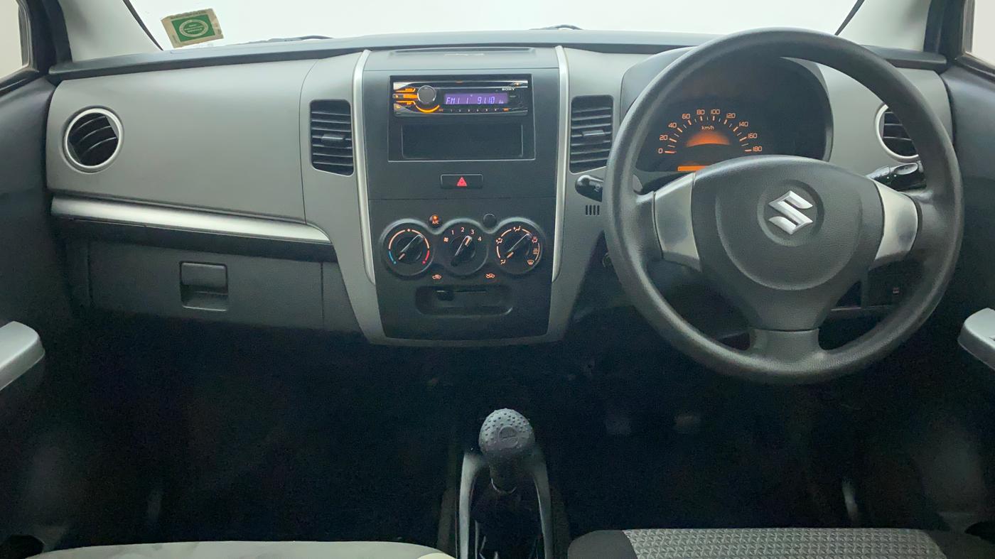 2011 Maruti Wagon R 1.0 LXI, Petrol, Manual, 64,833 km, Dashboard