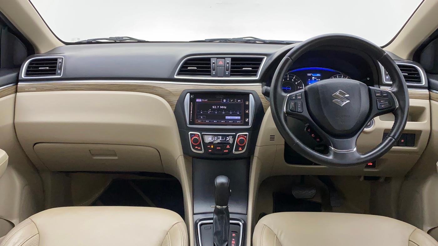 2019 Maruti Ciaz ALPHA  AT 1.5 SHVS PETROL, Petrol, Automatic, 1,08,914 km, Dashboard