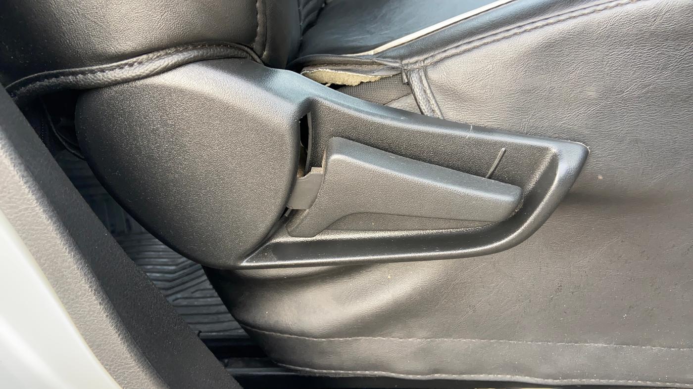 2022 Maruti S PRESSO VXI+, Petrol, Manual, 13,421 km, Driver Side Adjustment Panel