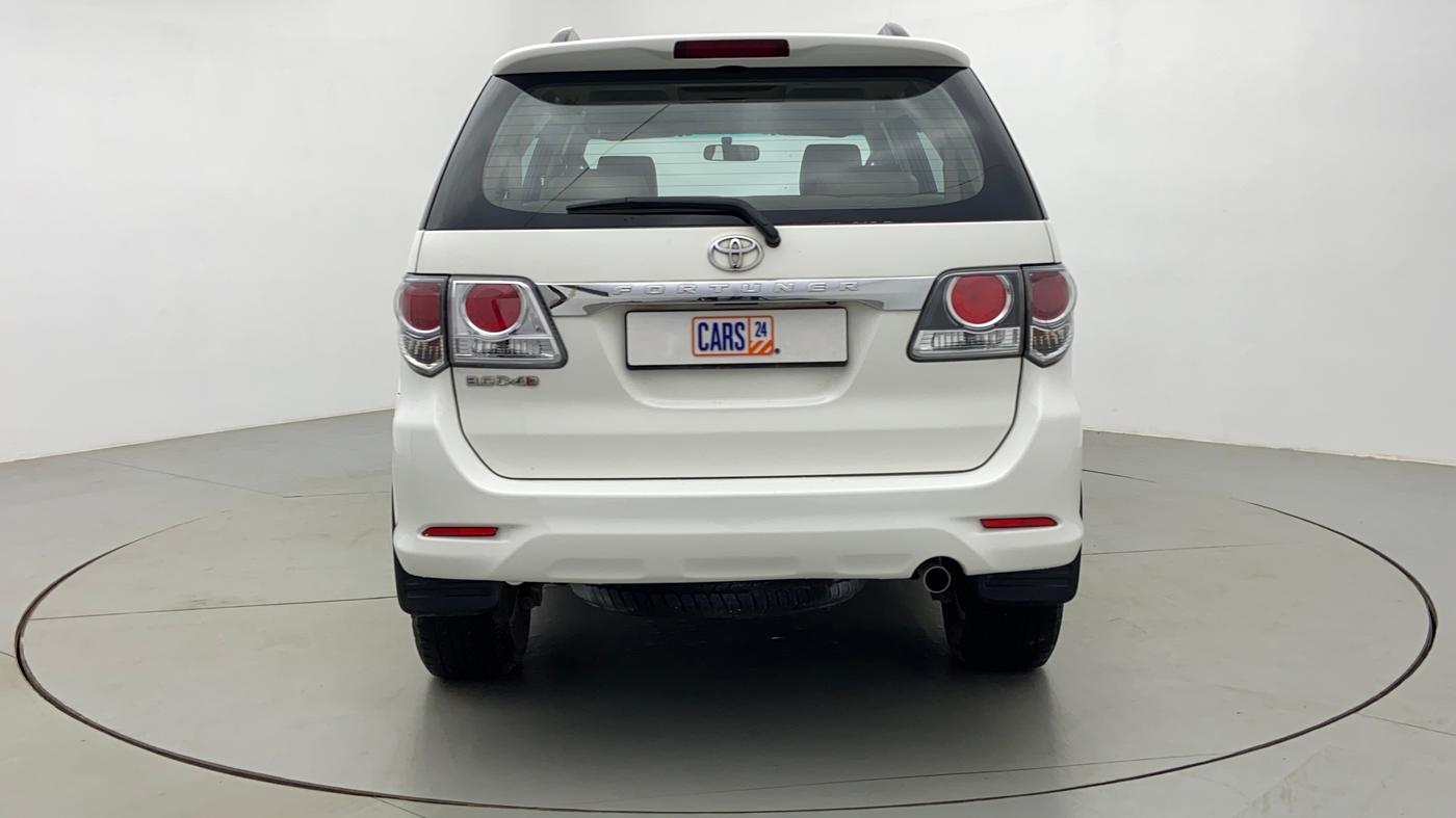 2016 Toyota Fortuner 3.0 AT 4X2, Diesel, Automatic, 1,71,880 km, Back/Rear View