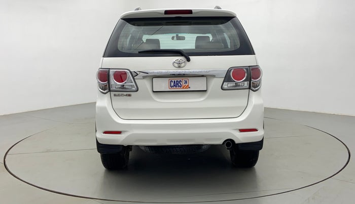 2016 Toyota Fortuner 3.0 AT 4X2, Diesel, Automatic, 1,71,880 km, Back/Rear View