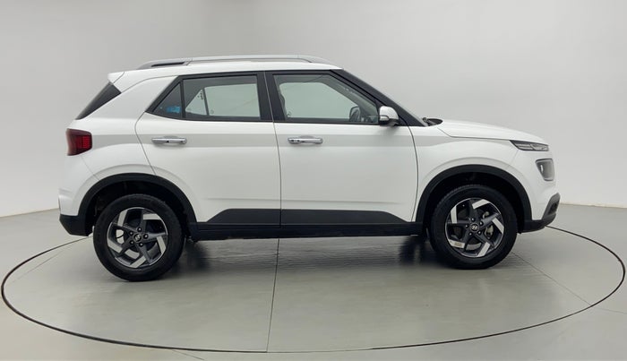 2019 Hyundai VENUE 1.0 TURBO GDI SX+ AT, Petrol, Automatic, 26,448 km, Right Side View