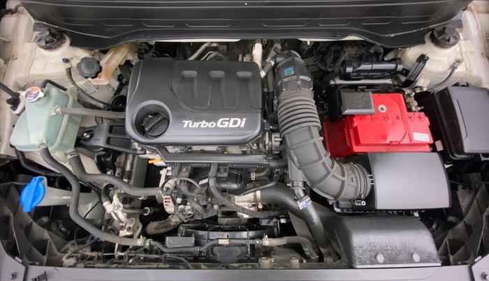 2019 Hyundai VENUE 1.0 TURBO GDI SX+ AT, Petrol, Automatic, 26,448 km, Engine Bonet View