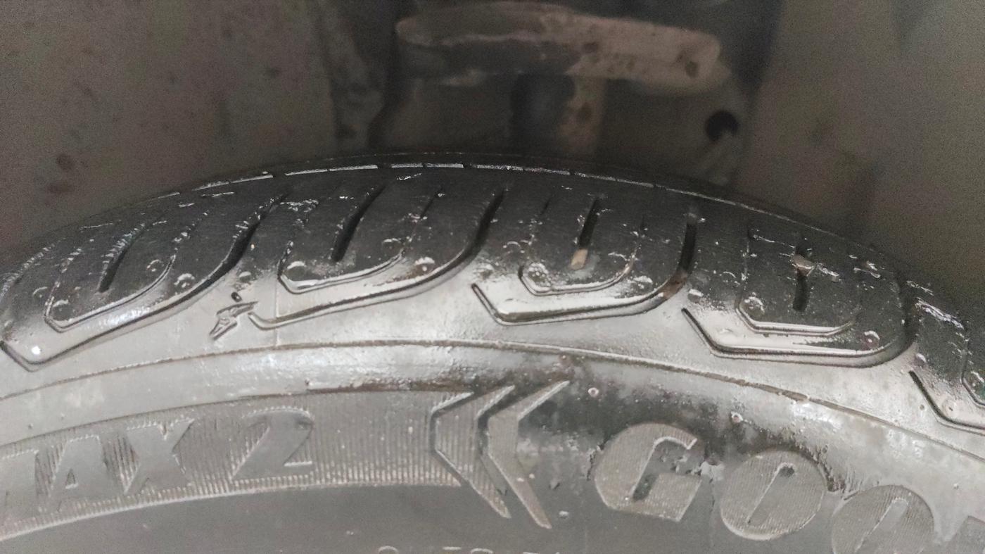 2022 Tata ALTROZ XZ PLUS DIESEL, Diesel, Manual, 40,413 km, Left Front Tyre Tread
