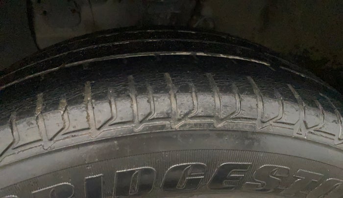 2019 Hyundai Elite i20 SPORTZ PLUS 1.2, Petrol, Manual, 73,021 km, Left Front Tyre Tread