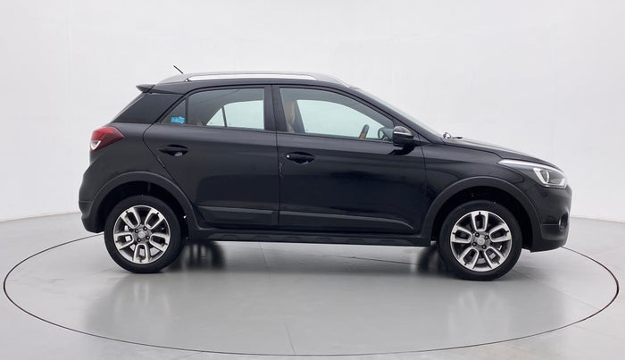 2016 Hyundai i20 Active 1.2 S, Petrol, Manual, 45,725 km, Right Side View