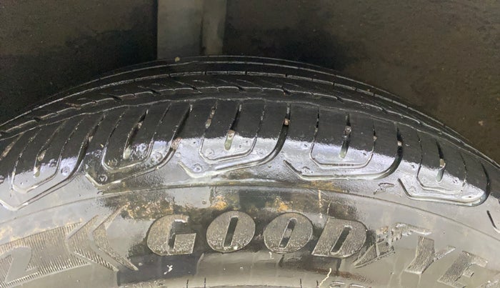 2019 Ford Ecosport TITANIUM 1.5L SPORTS(SUNROOF) DIESEL, Diesel, Manual, 76,469 km, Right Rear Tyre Tread