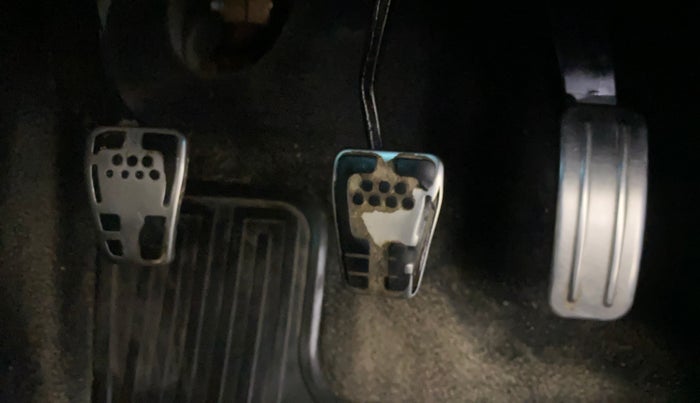 2019 Ford Ecosport TITANIUM 1.5L SPORTS(SUNROOF) DIESEL, Diesel, Manual, 76,469 km, Pedals