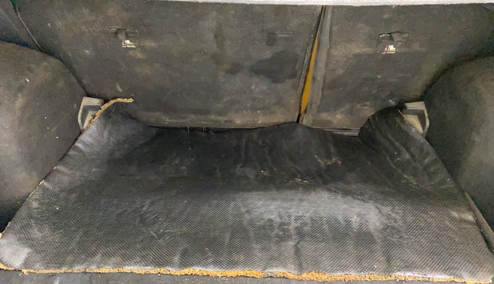 2019 Ford Ecosport TITANIUM 1.5L SPORTS(SUNROOF) DIESEL, Diesel, Manual, 76,469 km, Boot Inside