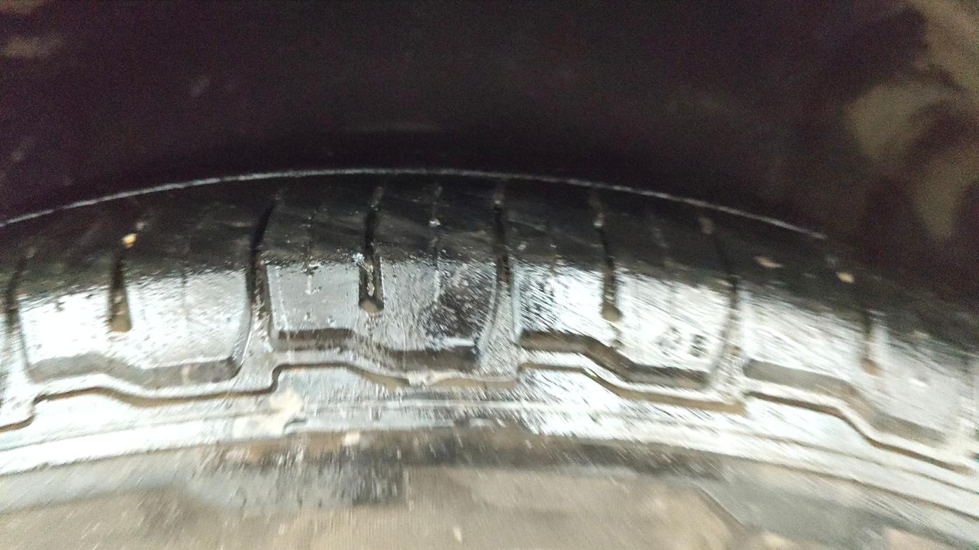 2016 Hyundai Santa Fe 2 WD AT, Diesel, Automatic, 87,386 km, Left Rear Tyre Tread
