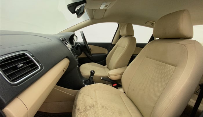 2017 Volkswagen Ameo HIGHLINE1.2L PLUS 16 ALLOY, Petrol, Manual, 35,070 km, Right Side Front Door Cabin