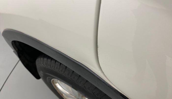 2016 Mahindra XUV500 W10, Diesel, Manual, 74,056 km, Right quarter panel - Slightly dented