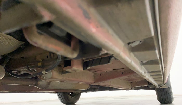 2013 Maruti Swift VXI D, Petrol, Manual, 37,757 km, Right Side Underbody
