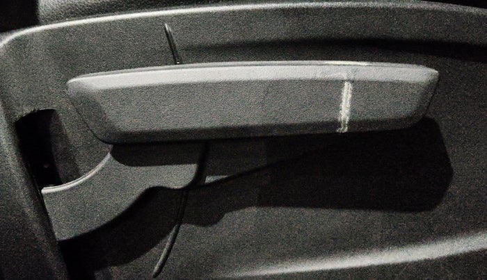 2024 Tata PUNCH ACCOMPLISHED AMT, Petrol, Automatic, 8,733 km, Driver Side Adjustment Panel