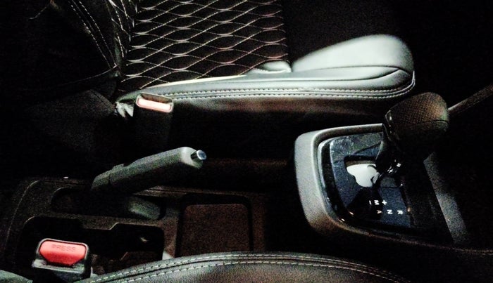 2024 Tata PUNCH ACCOMPLISHED AMT, Petrol, Automatic, 8,733 km, Gear Lever