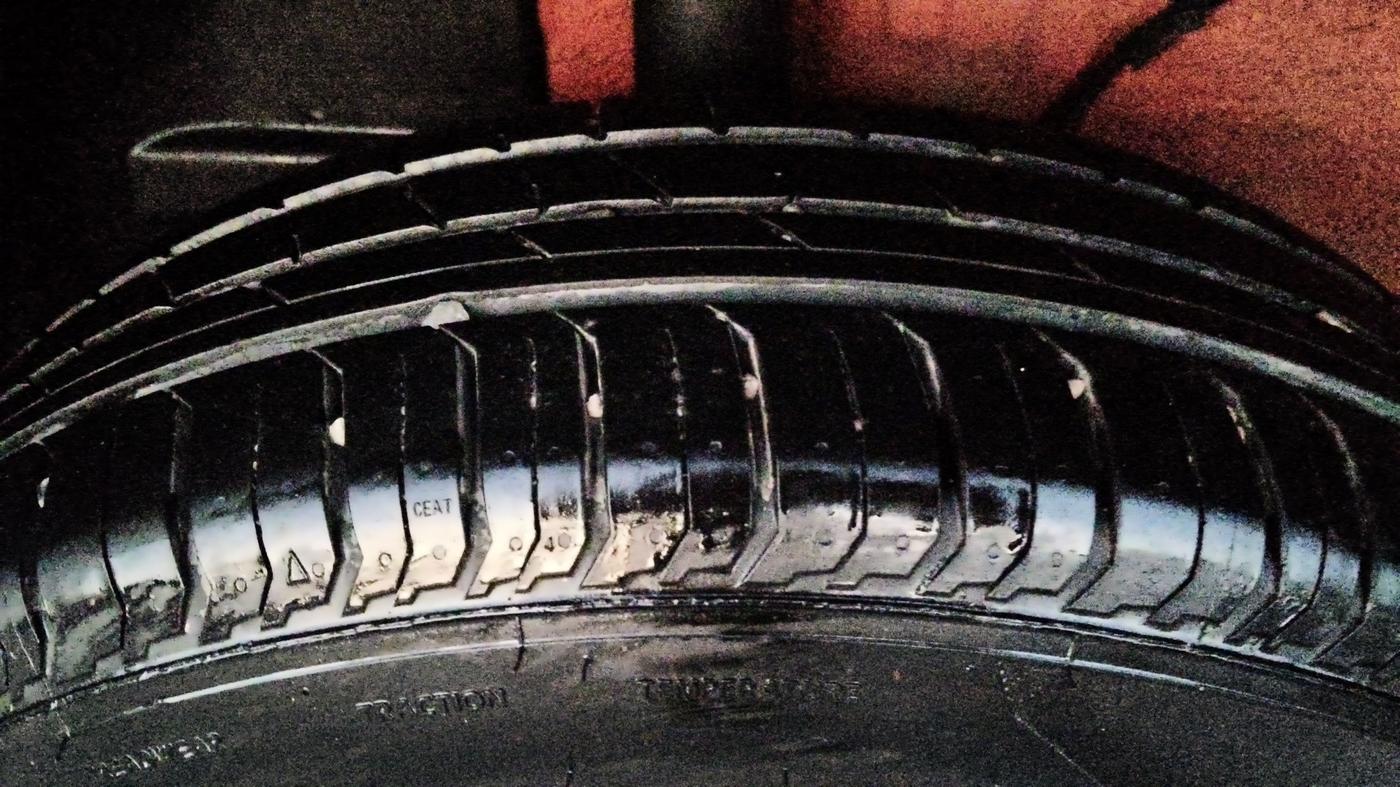 2024 Tata PUNCH ACCOMPLISHED AMT, Petrol, Automatic, 8,733 km, Right Rear Tyre Tread
