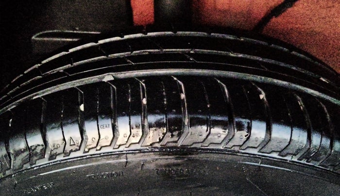 2024 Tata PUNCH ACCOMPLISHED AMT, Petrol, Automatic, 8,733 km, Right Rear Tyre Tread