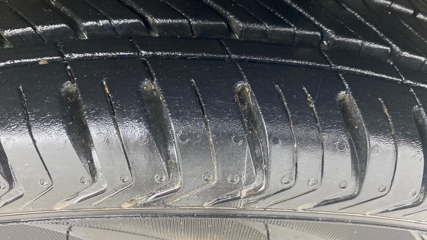 2016 Maruti Celerio ZXI AMT, Petrol, Automatic, 45,290 km, Left Rear Tyre Tread