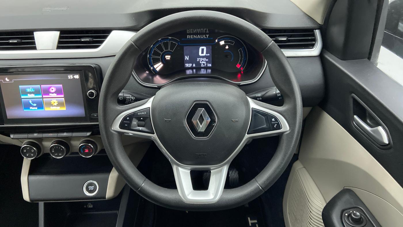 2022 Renault TRIBER RXZ AMT, Petrol, Automatic, 37,502 km, Steering Wheel Close Up