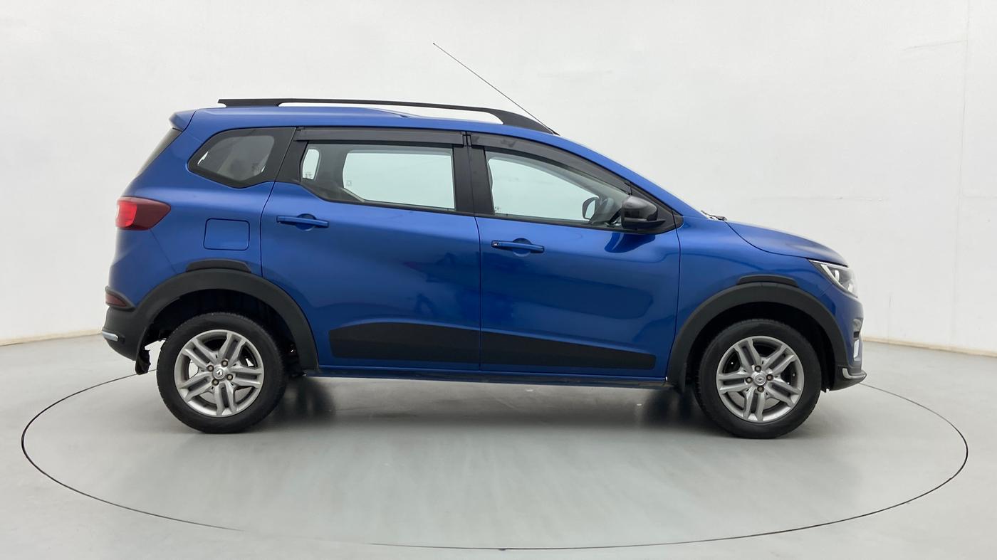 2022 Renault TRIBER RXZ AMT, Petrol, Automatic, 37,502 km, Right Side View