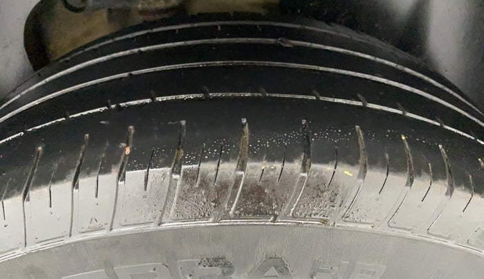 2021 Tata Harrier XZA PLUS 2.0L, Diesel, Automatic, 89,626 km, Left Rear Tyre Tread