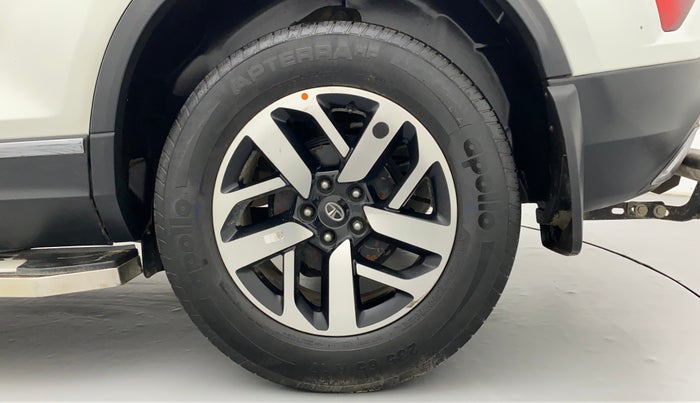 2021 Tata Harrier XZA PLUS 2.0L, Diesel, Automatic, 89,626 km, Left Rear Wheel