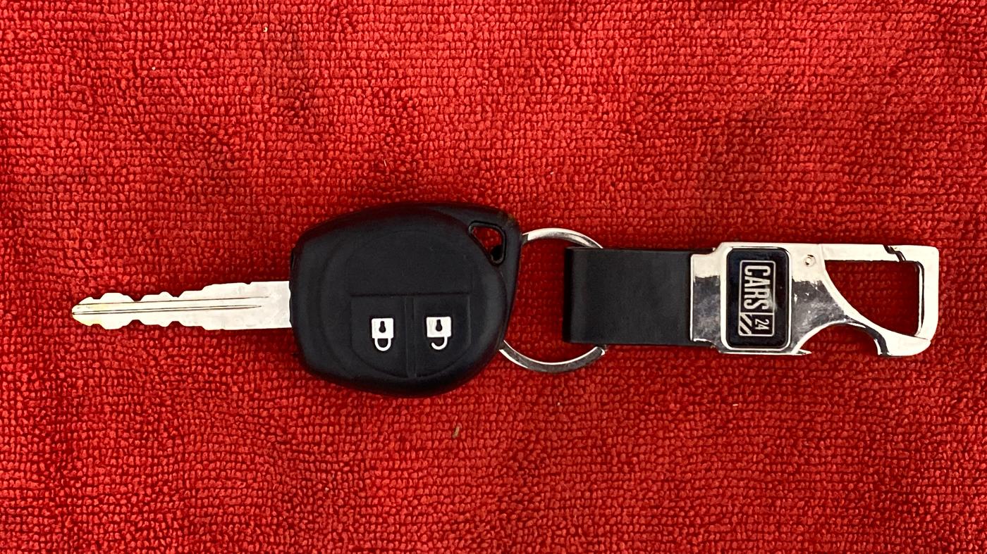 2013 Maruti Swift Dzire AUTOMATIC, Petrol, Automatic, 56,994 km, Key Close Up
