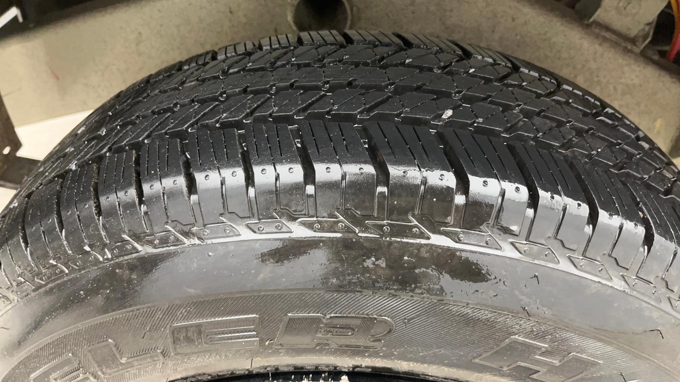 2025 Mahindra Bolero B6, Diesel, Manual, 4,383 km, Right Rear Tyre Tread