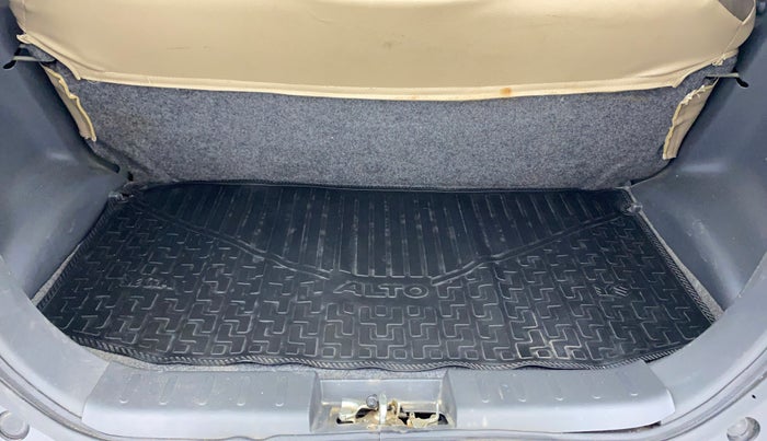 2017 Maruti Alto 800 LXI, Petrol, Manual, 13,004 km, Boot Inside