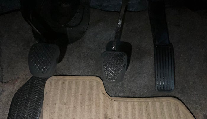 2018 Honda Amaze 1.2L I-VTEC V, Petrol, Manual, 1,11,878 km, Pedals