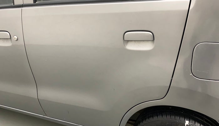 2013 Maruti Wagon R 1.0 VXI, Petrol, Manual, 1,12,689 km, Rear left door - Slightly dented