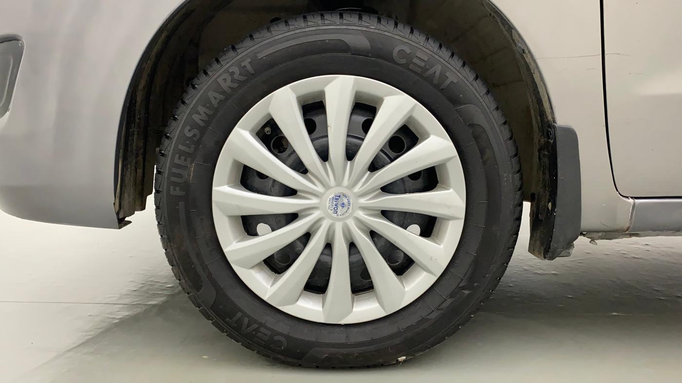 2013 Maruti Wagon R 1.0 VXI, Petrol, Manual, 1,12,689 km, Left Front Wheel
