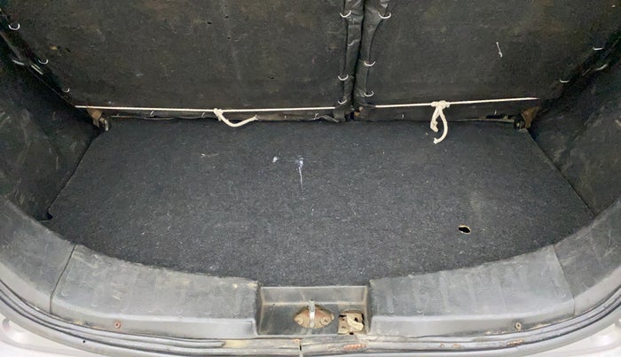 2013 Maruti Wagon R 1.0 VXI, Petrol, Manual, 1,12,689 km, Boot Inside