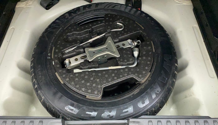 2018 Maruti Vitara Brezza VDI, Diesel, Manual, 30,549 km, Spare Tyre
