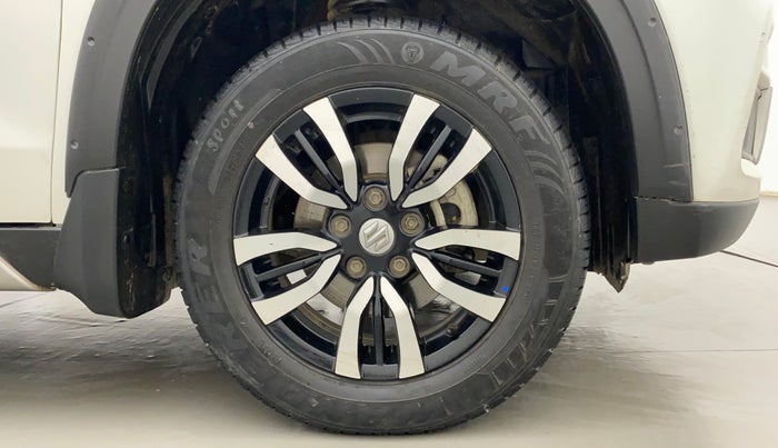 2018 Maruti Vitara Brezza VDI, Diesel, Manual, 30,549 km, Right Front Wheel