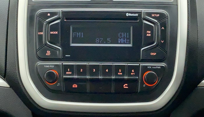 2018 Maruti Vitara Brezza VDI, Diesel, Manual, 30,549 km, Infotainment System