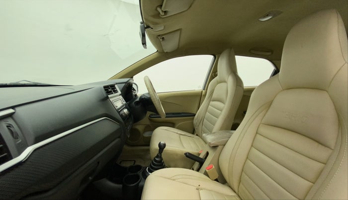 2017 Honda Brio S MT, CNG, Manual, 84,111 km, Right Side Front Door Cabin