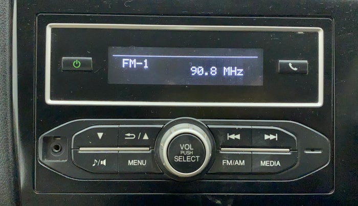 2017 Honda Brio S MT, CNG, Manual, 84,111 km, Infotainment System