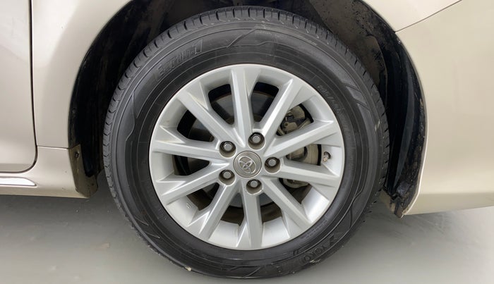 2015 Toyota Camry 2.5 AT, Petrol, Automatic, 93,626 km, Right Front Wheel