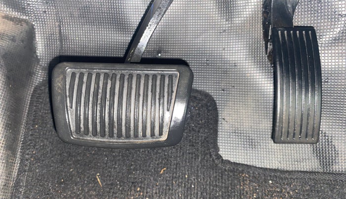 2022 Hyundai AURA SX PLUS 1.2 AMT, Petrol, Automatic, 14,943 km, Pedals