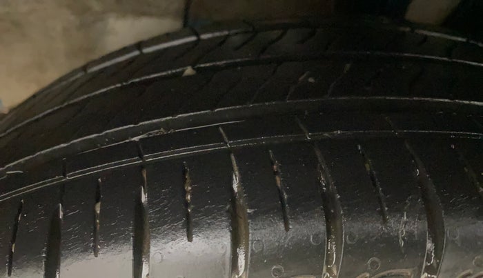 2022 Hyundai AURA SX PLUS 1.2 AMT, Petrol, Automatic, 14,943 km, Left Rear Tyre Tread