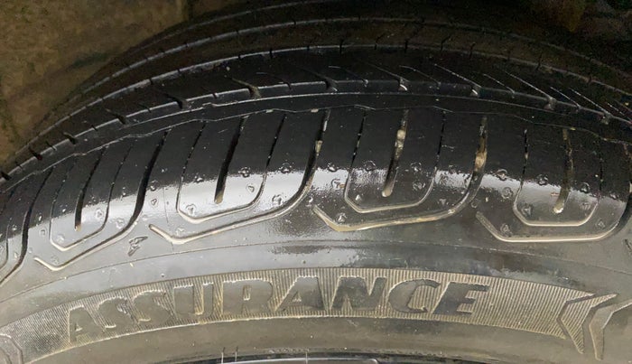 2020 Hyundai Elite i20 SPORTZ PLUS 1.2, Petrol, Manual, 61,538 km, Left Rear Tyre Tread