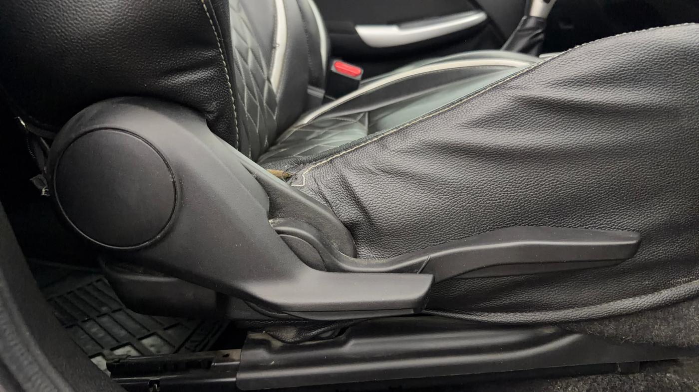 2018 Maruti Baleno ALPHA CVT PETROL 1.2, Petrol, Automatic, 50,555 km, Driver Side Adjustment Panel
